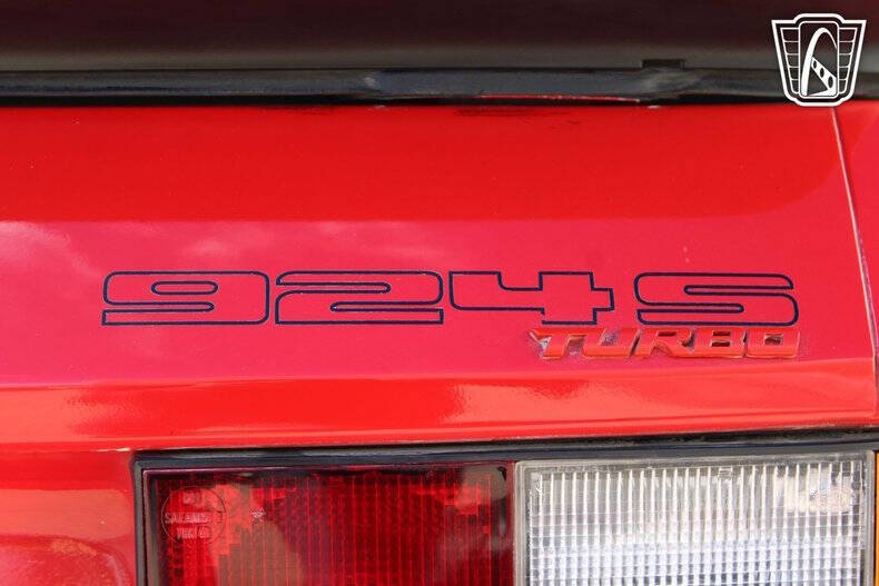 1987 Porsche 924 S