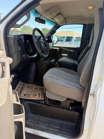 2018 Chevrolet Express 2500