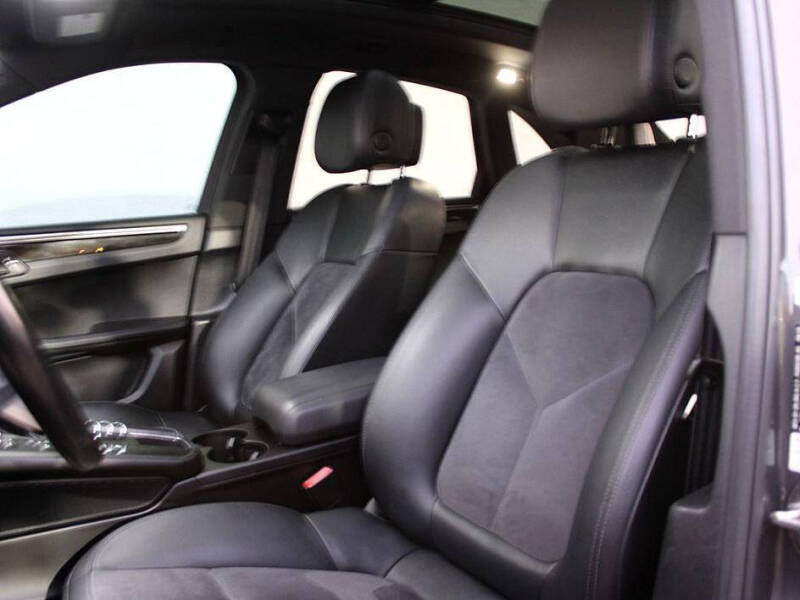 2018 Porsche Macan