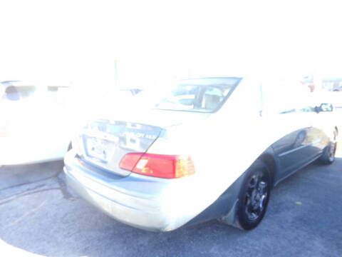 2003 Toyota Avalon XLS