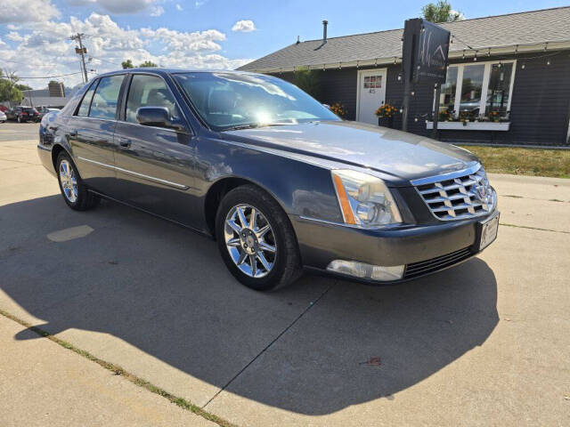 2010 Cadillac DTS for sale at Bigfoot Auto in Hiawatha, IA