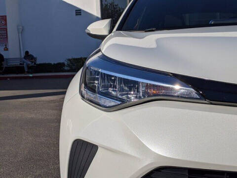 2020 Toyota C-HR XLE