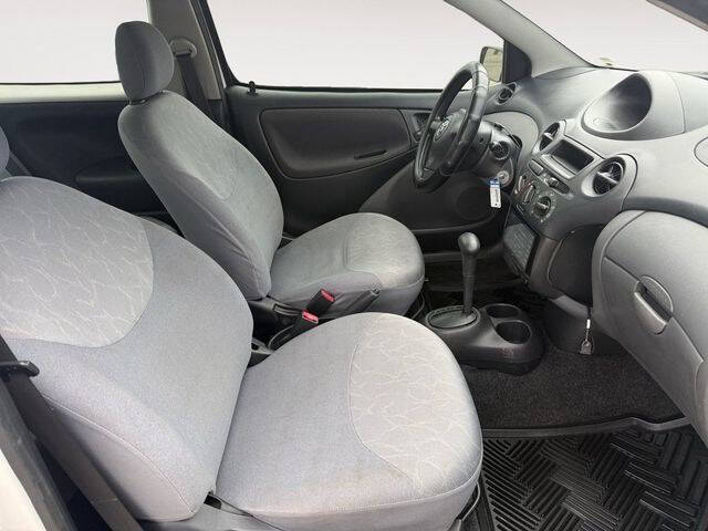 2004 Toyota ECHO