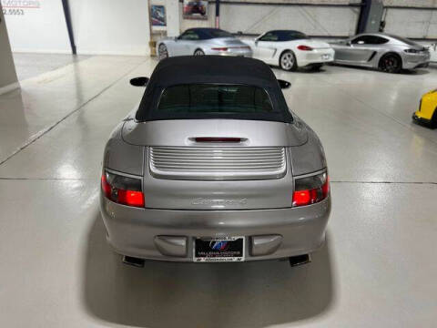 2002 Porsche 911 Carrera 4