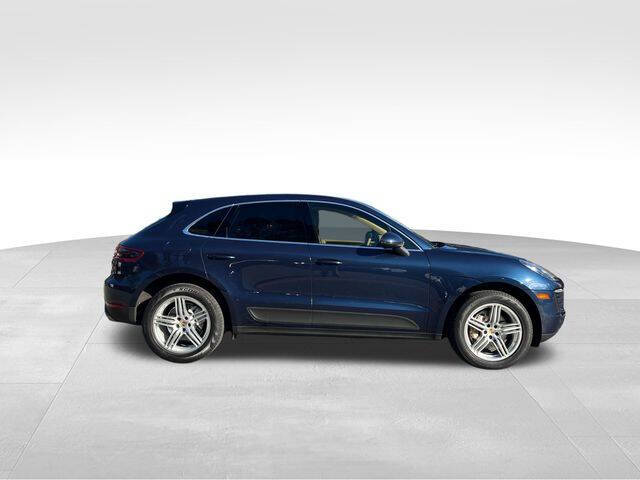 2016 Porsche Macan S