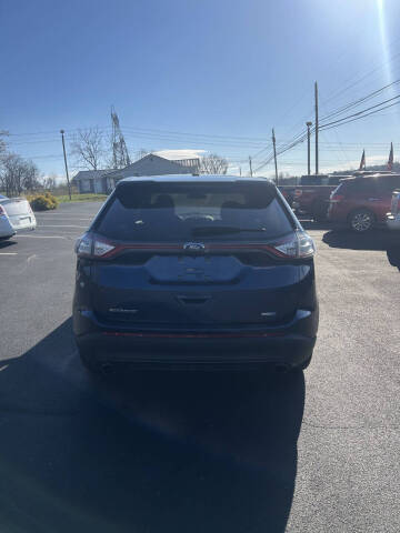 2017 Ford Edge SE