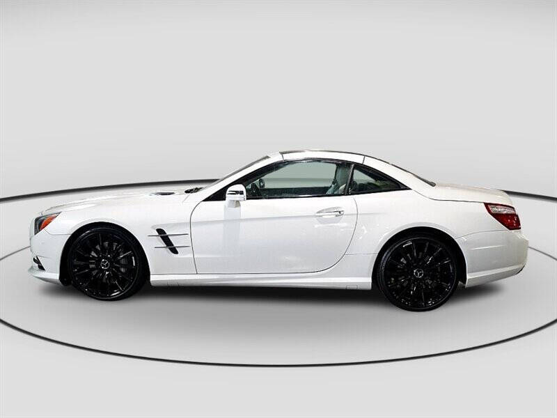 2015 Mercedes-Benz SL-Class 10