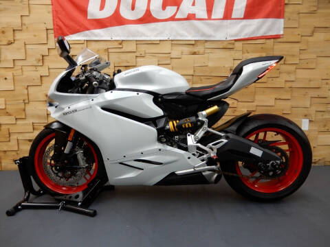 2016 Ducati Superbike 959