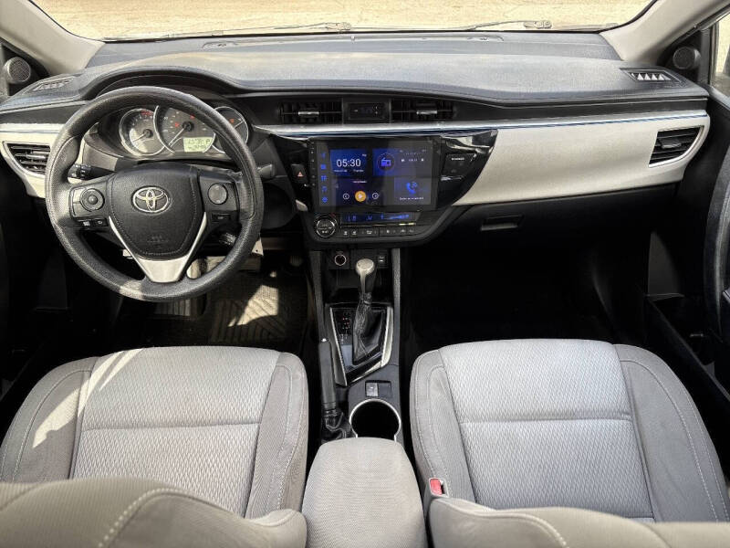 2016 Toyota Corolla LE