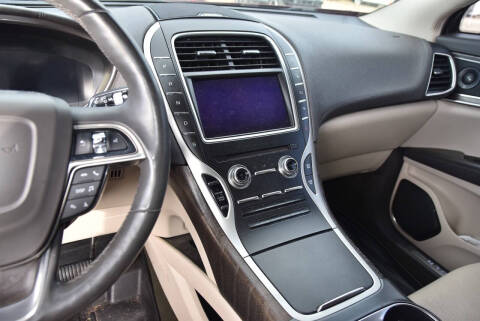 2019 Lincoln Nautilus Reserve