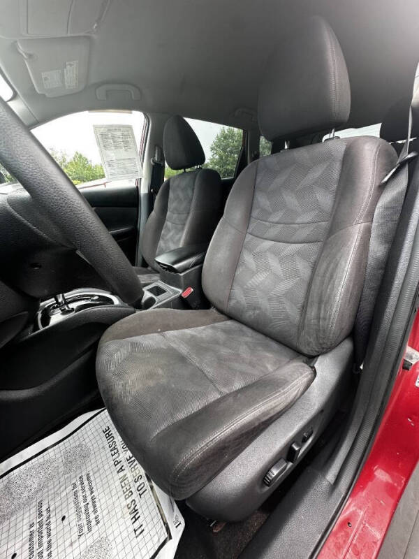 2015 Nissan Rogue SV