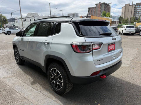 2025 Jeep Compass Trailhawk