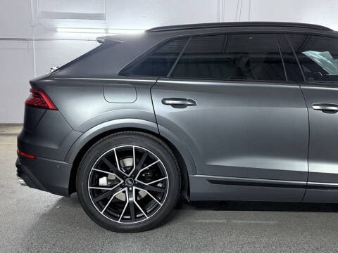 2021 Audi SQ8 4.0T quattro Premium Plus