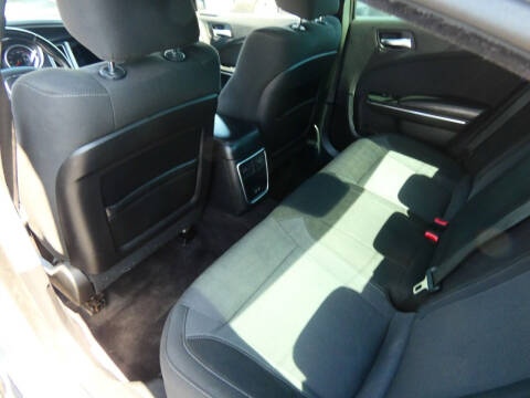 2017 Dodge Charger SXT