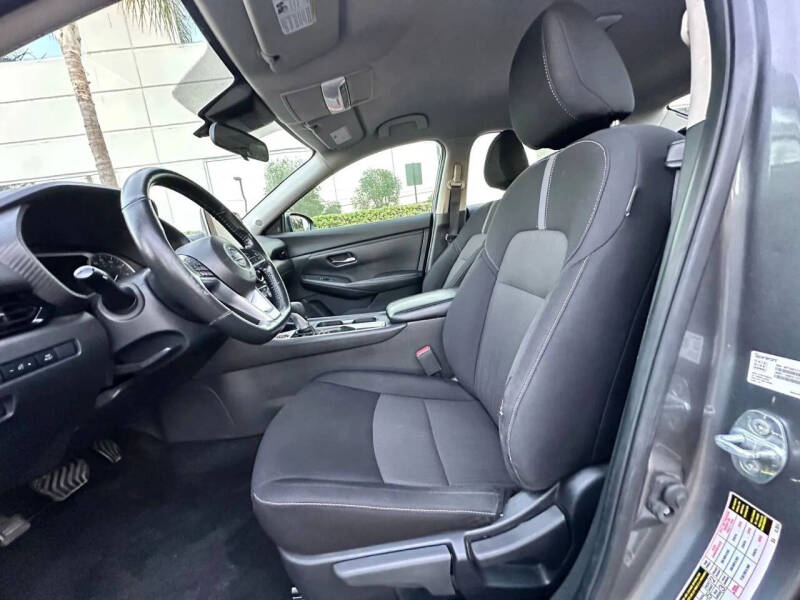 2022 Nissan Sentra SV