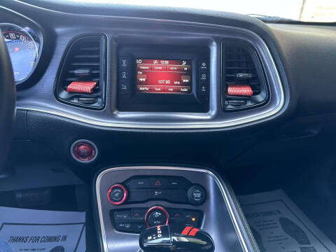 2016 Dodge Challenger SXT