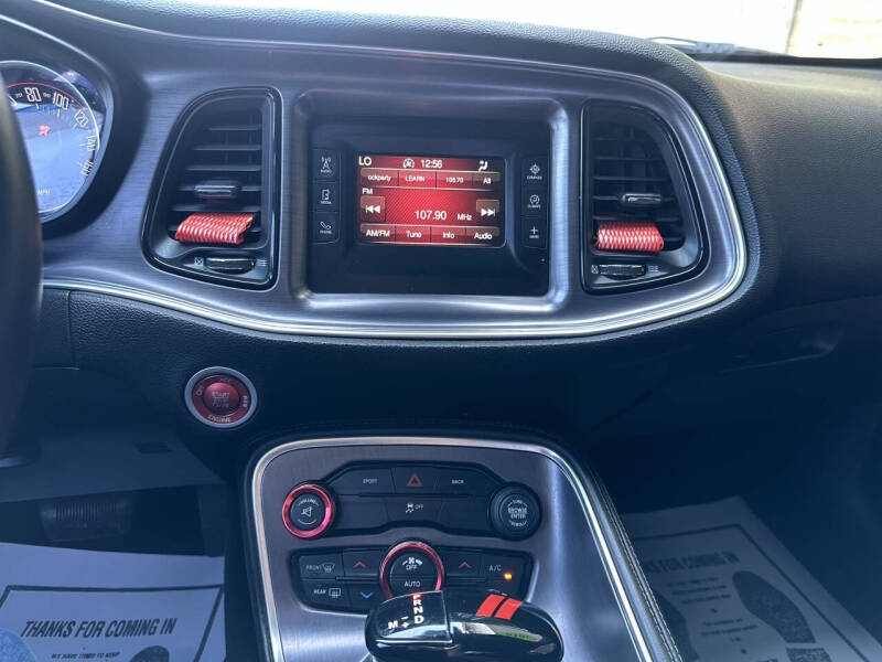 2016 Dodge Challenger SXT