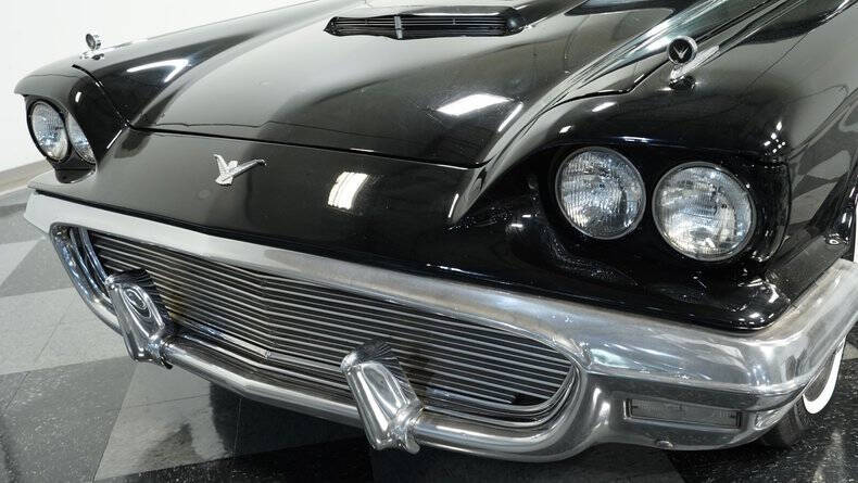 1959 Ford Thunderbird