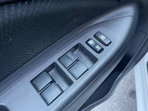 2012 Toyota Yaris Fleet