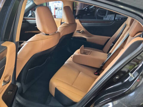 2023 Lexus ES 350