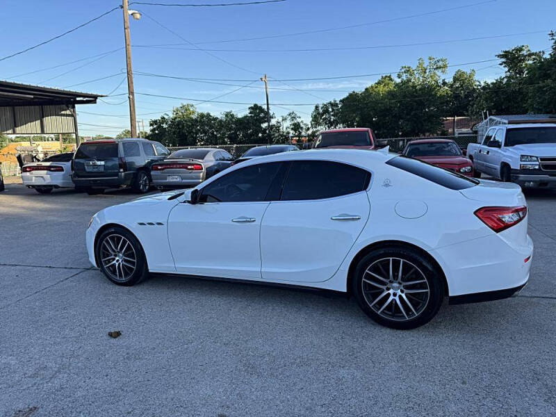 2016 Maserati Ghibli