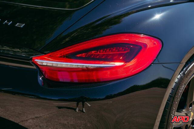 2016 Porsche Cayman Black Edition