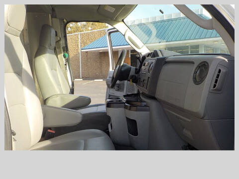 2012 Ford E-Series E-350 SD