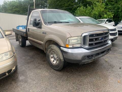 2004 Ford F-250 Super Duty for sale at LEE AUTO SALES in McAlester OK