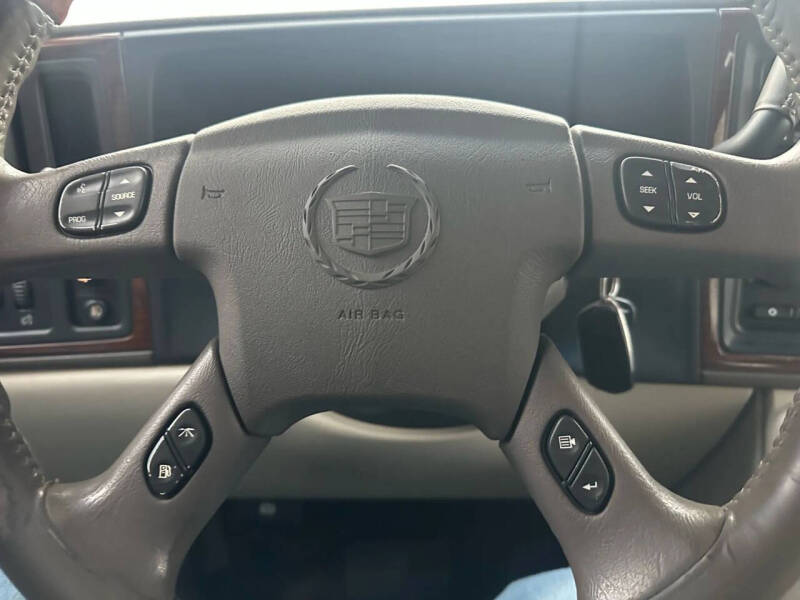 2003 Cadillac Escalade