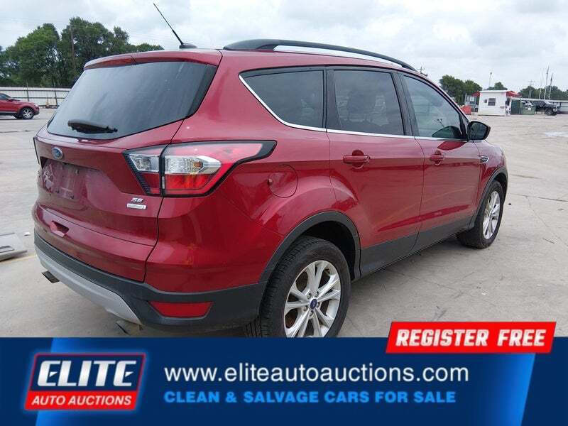 2018 Ford Escape SE