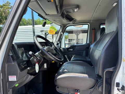 2020 International MV607