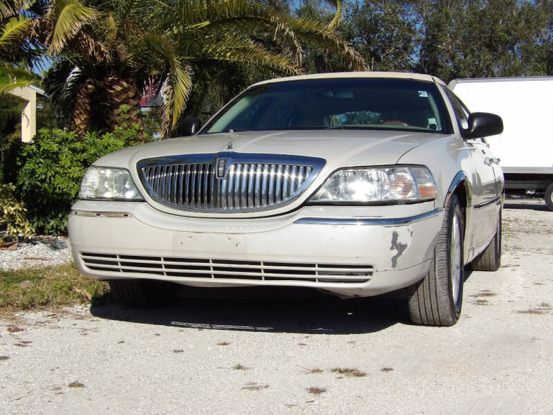 2007 Lincoln Town Car for sale at Southwest Florida Auto in Fort Myers FL