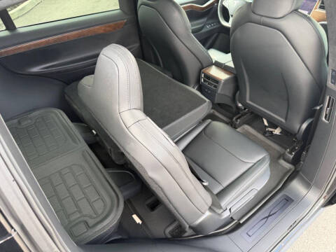 2020 Tesla Model X Long Range