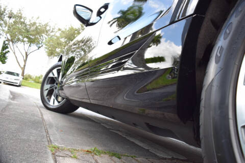 2022 Audi e-tron quattro Premium