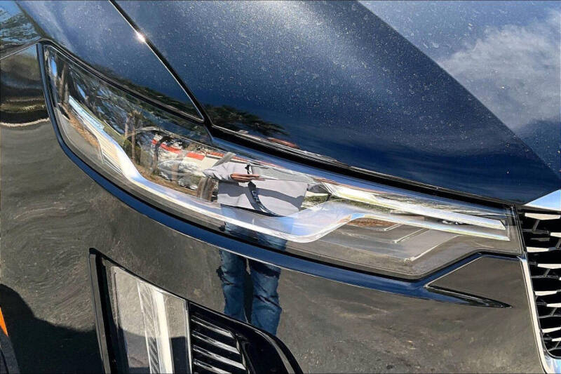 2024 Cadillac XT6 Luxury