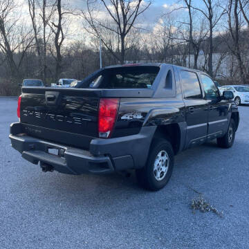 2005 Chevrolet Avalanche 1500 LS