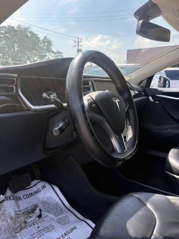 2014 Tesla Model S 85