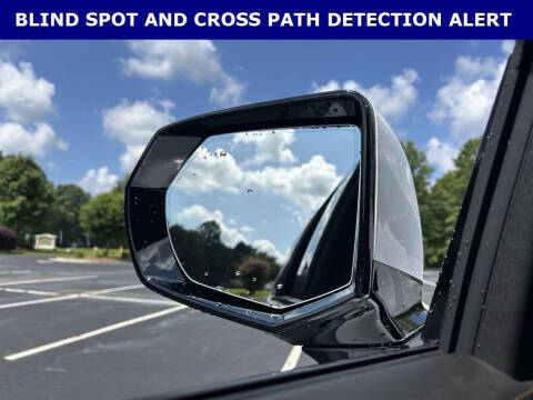 2025 GMC Yukon XL AT4