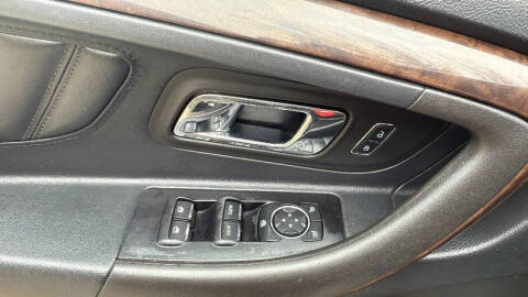 2016 Ford Taurus Limited