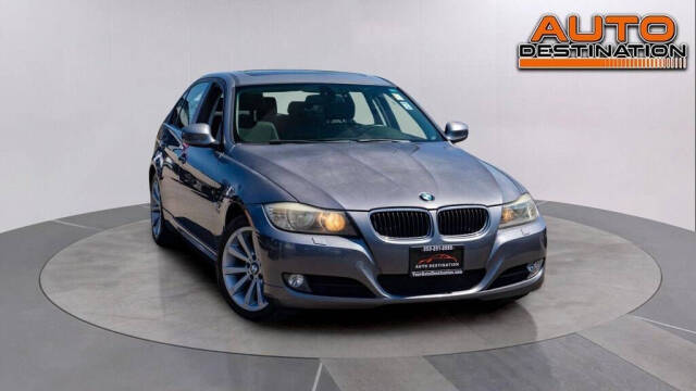 2011 BMW 3 Series for sale at Auto Destination in Puyallup, WA