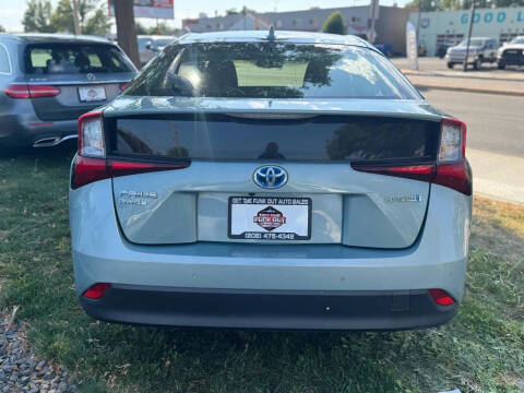 2019 Toyota Prius LE AWD-e