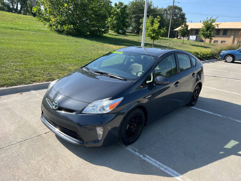 2015 Toyota Prius for sale at BIG O MOTORS LLC in Omaha NE