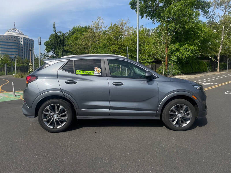 2022 Buick Encore GX Select