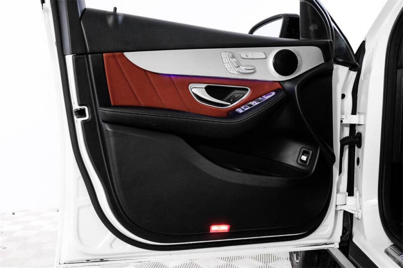 2022 Mercedes-Benz GLC GLC 300