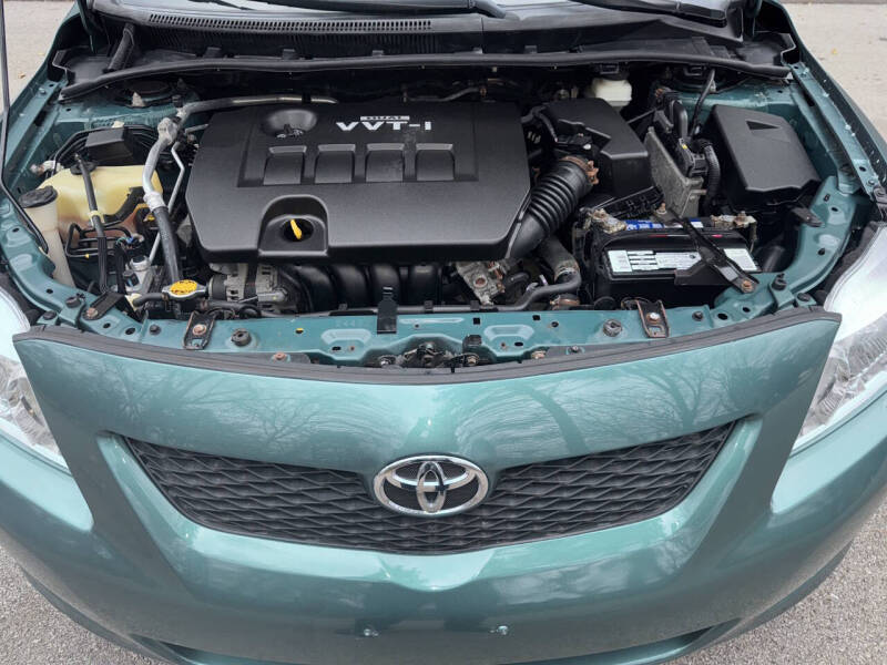 2010 Toyota Corolla LE