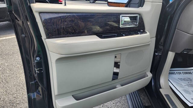 2015 Lincoln Navigator L for sale at Tim Short CDJR Hazard in Hazard, KY