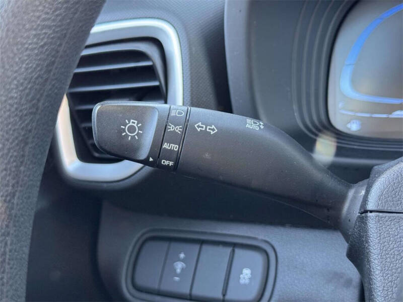 2023 Hyundai Venue SE