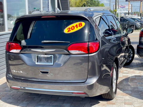 2018 Chrysler Pacifica Touring L