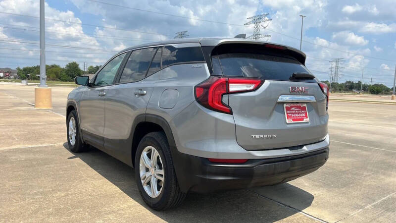 2024 GMC Terrain SLE