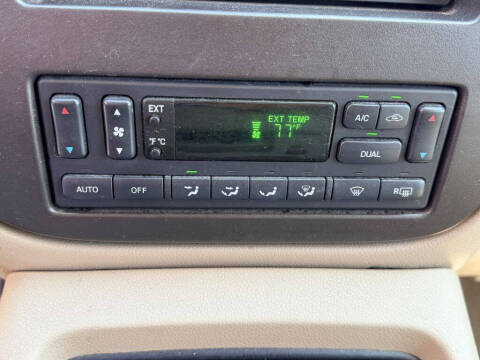 2004 Ford Expedition Eddie Bauer